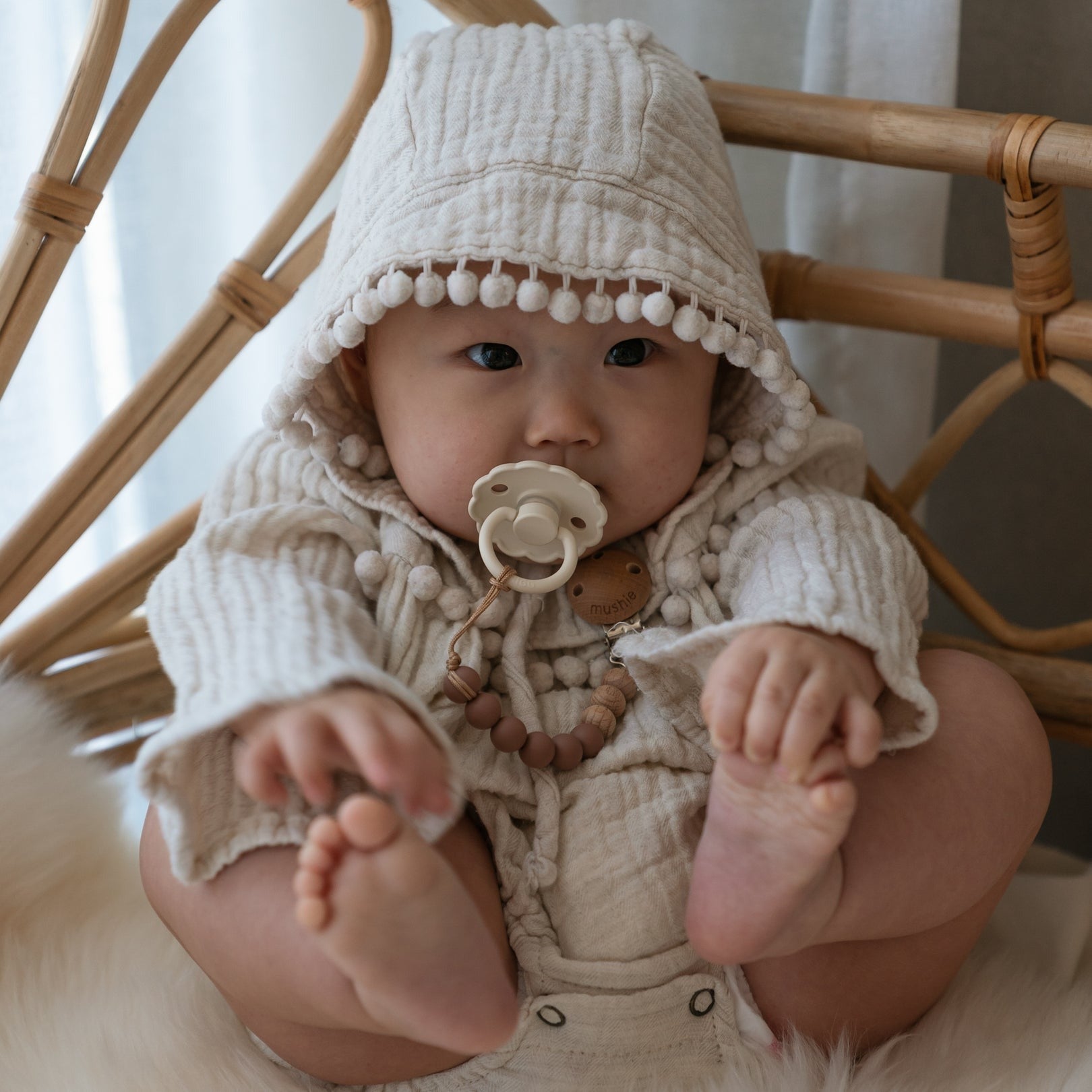 Daisy Silicone Pacifier Colorblock (Chamomile)